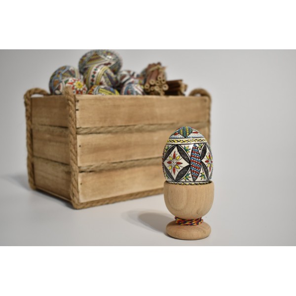 Ou de găină  încondeiat în Bucovina, 02