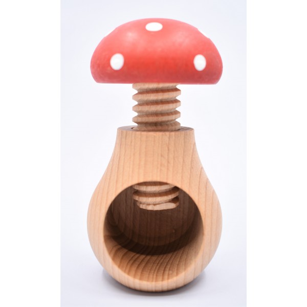 Spărgător de nuci din lemn